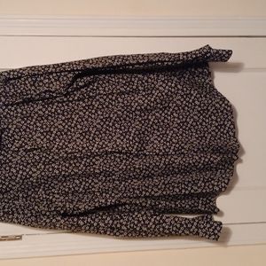 Sean John black w/White floral pattern, Sz 17 34/35, tailored fit